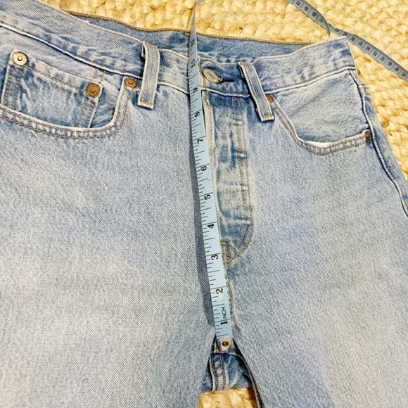Levi’s Premium 501 skinny from Aritzia EUC - Picture 7 of 10
